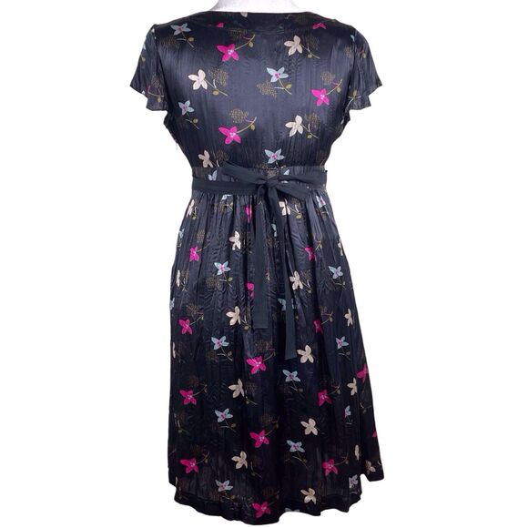 Free People Silk Floral Fit & Flare Dress Size 4 Black Short Sleeve V-Neck Boho - Picture 2 of 15
